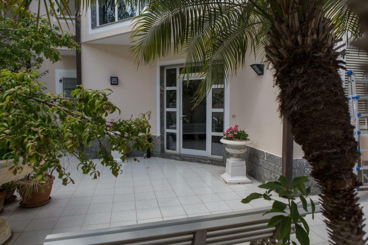 Vdl Luxury Villa Floridia Bagian luar foto