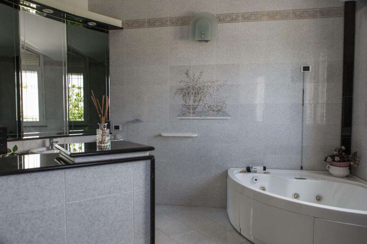 Vdl Luxury Villa Floridia Bagian luar foto