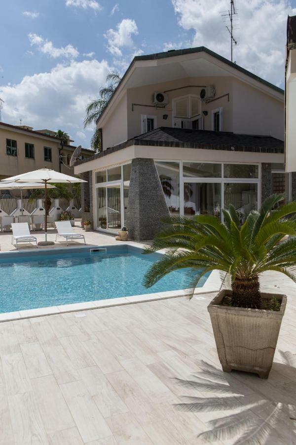 Vdl Luxury Villa Floridia Bagian luar foto