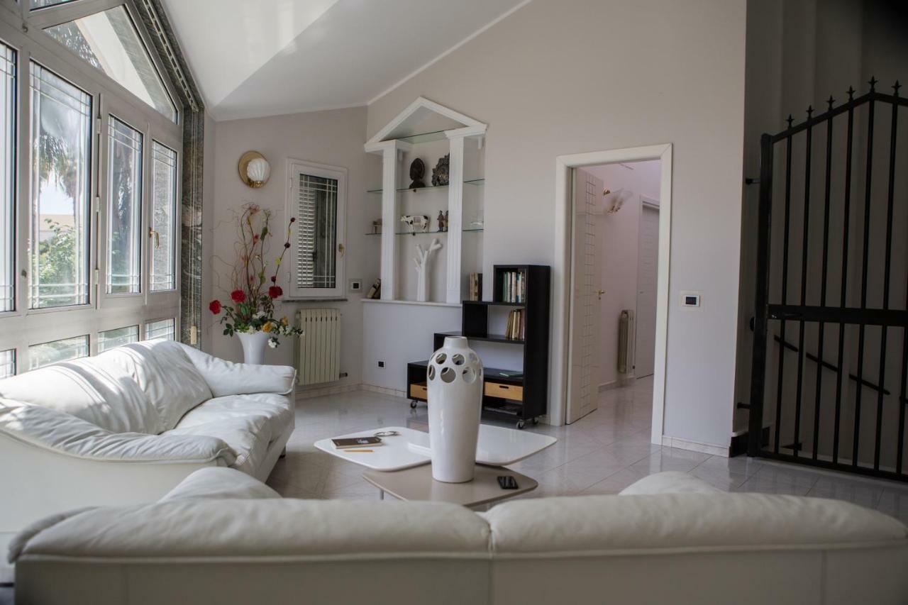Vdl Luxury Villa Floridia Bagian luar foto