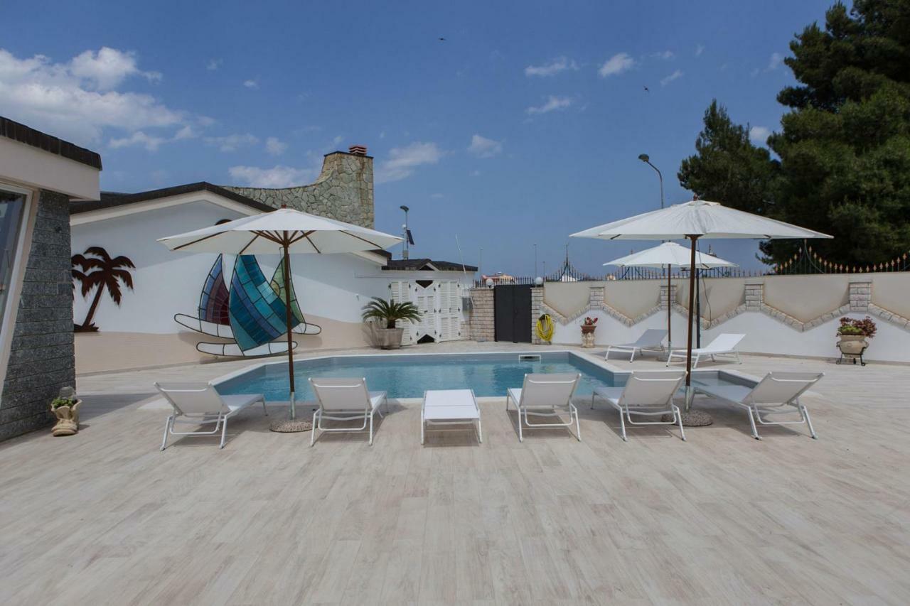 Vdl Luxury Villa Floridia Bagian luar foto